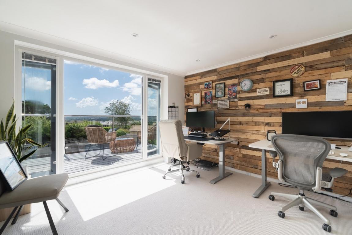 Image: 20 Stroud Close Wimborne Dorset Colehill
