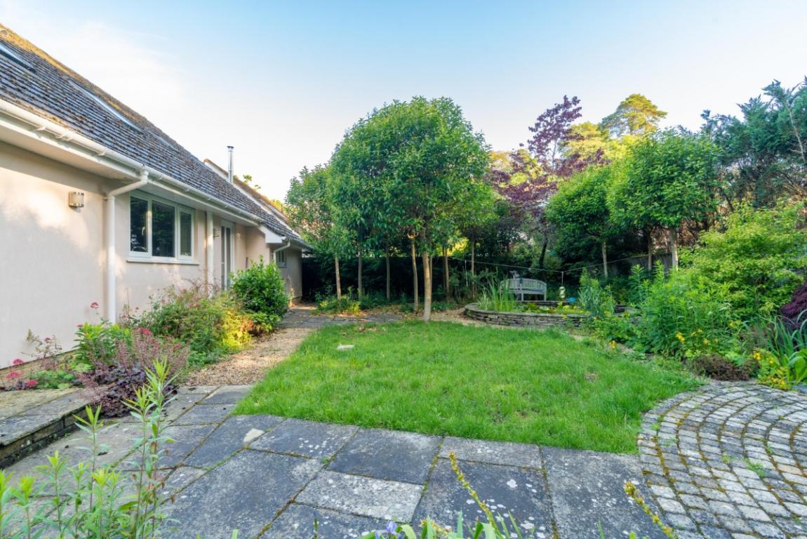 Image: 22 Wimborne Road Wimborne Dorset Colehill
