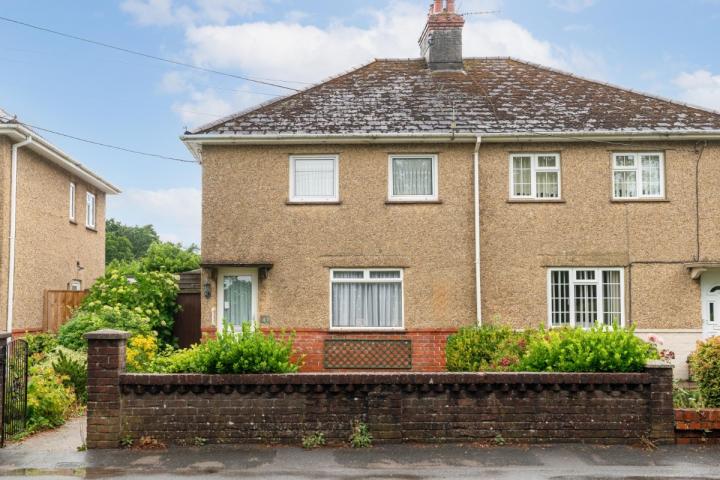 Middlehill Road