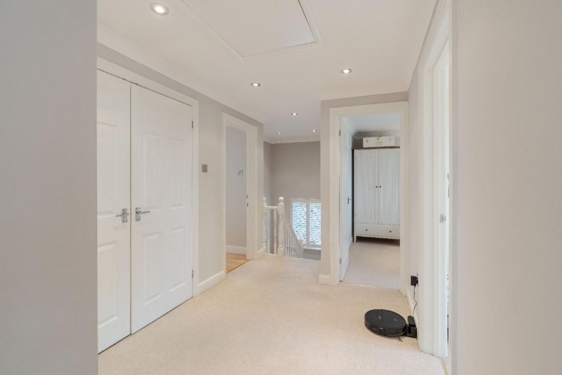 Image: 19 Springdale Road Wimborne Dorset Corfe Mullen