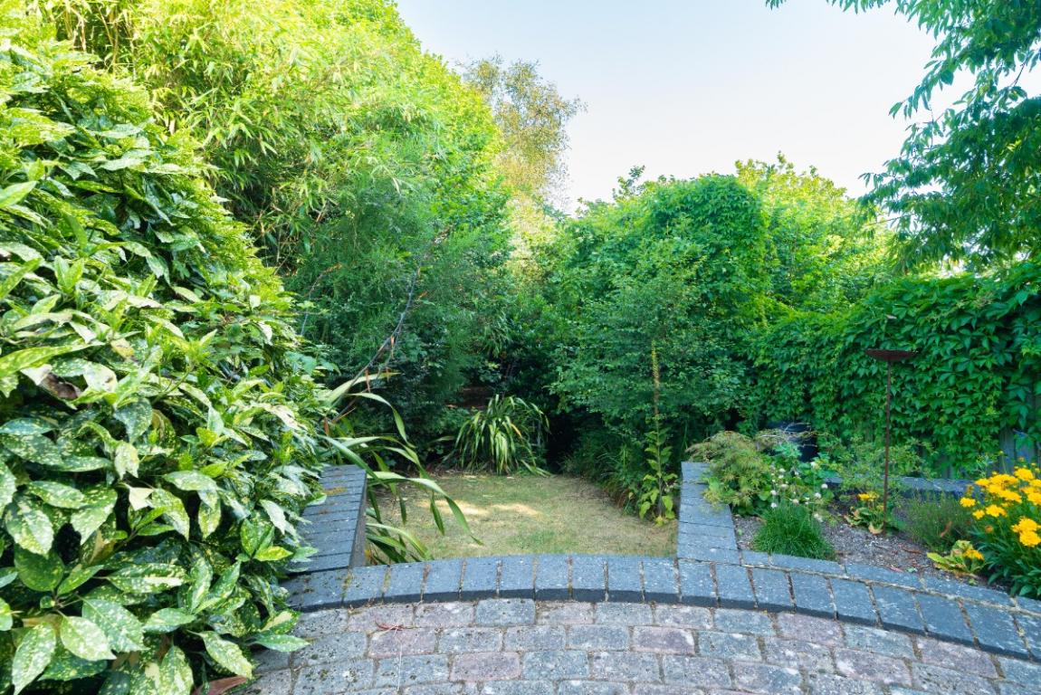 Image: 33 Lonnen Road Wimborne Dorset Colehill